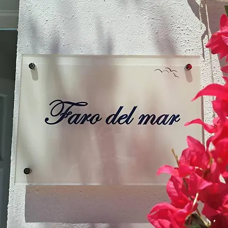 펜션 Faro Del Mar *