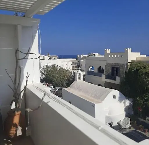 펜션 Faro Del Mar Naxos City