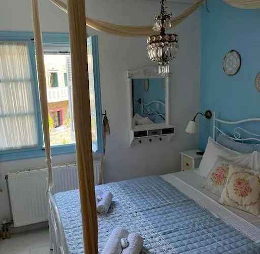 펜션 Faro Del Mar Naxos City