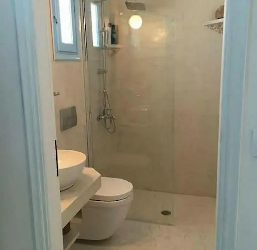 펜션 Faro Del Mar Naxos City