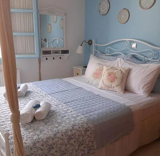 펜션 Faro Del Mar Naxos City