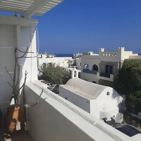 בית נופש Faro Del Mar Naxos City